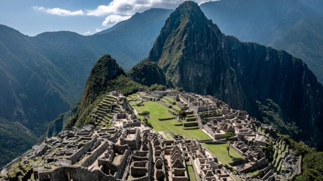 Machu-Pichu.jpg