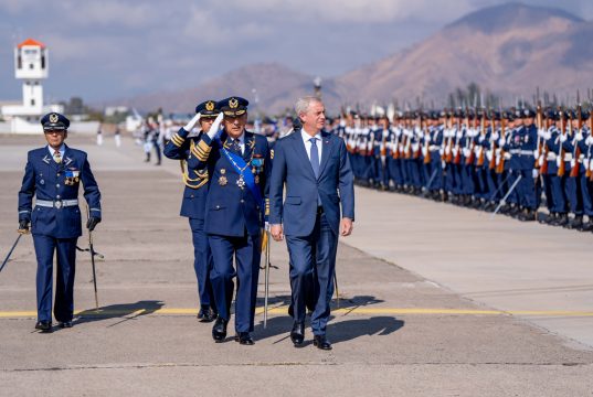 Kast encabeza aniversario 96 de FACh y anticipa asistencia a funeral de carabinero fallecido
