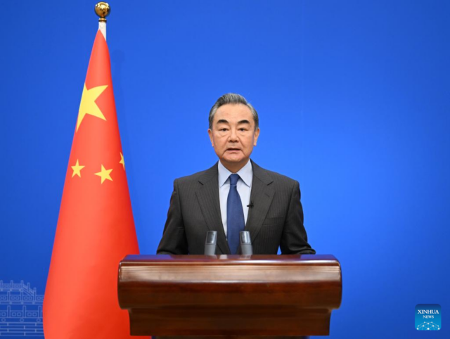 China-Wang-Yi-Ministro-Agencia-XINHUA.png