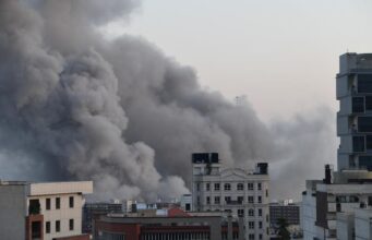 Irán lanza misil contra Israel y escala conflicto con bombardeos en Teherán y ataques a bases de EEUU